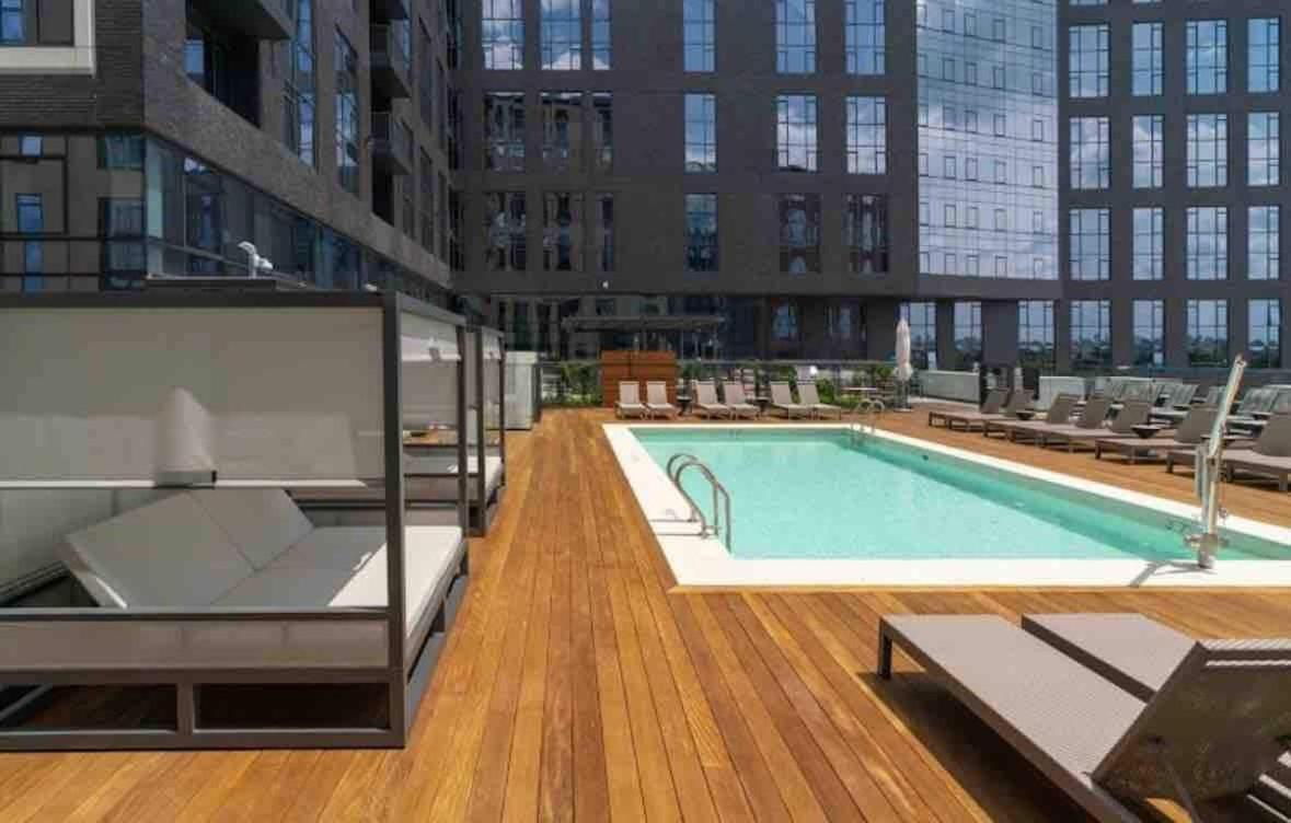Apartment Luxe 2 Bed 2 Bath