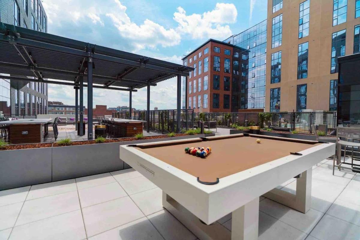 Apartment Luxe 2 Bed 2 Bath *
