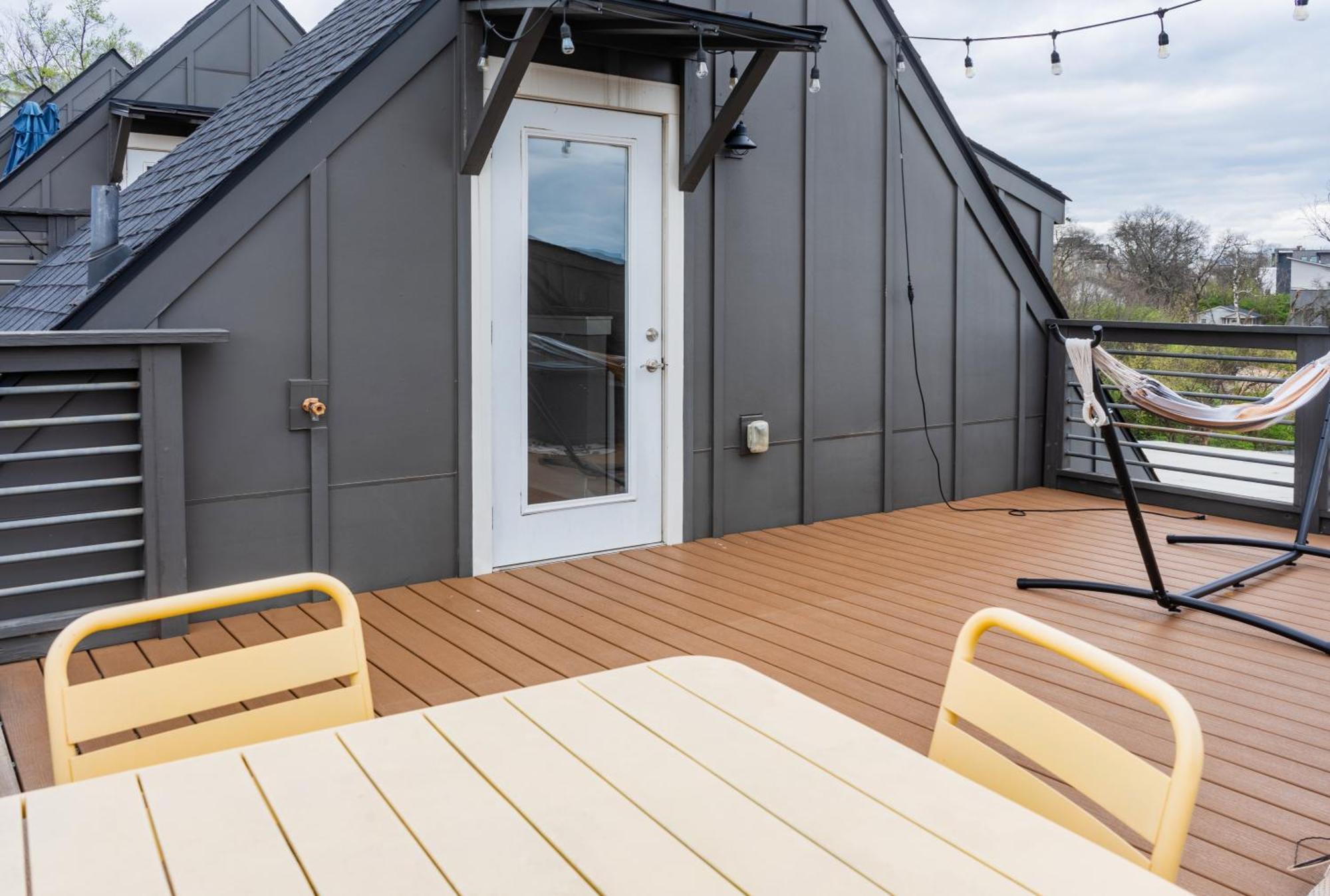 Modern Nashville Townhouse Rooftop Garage * Nashville
