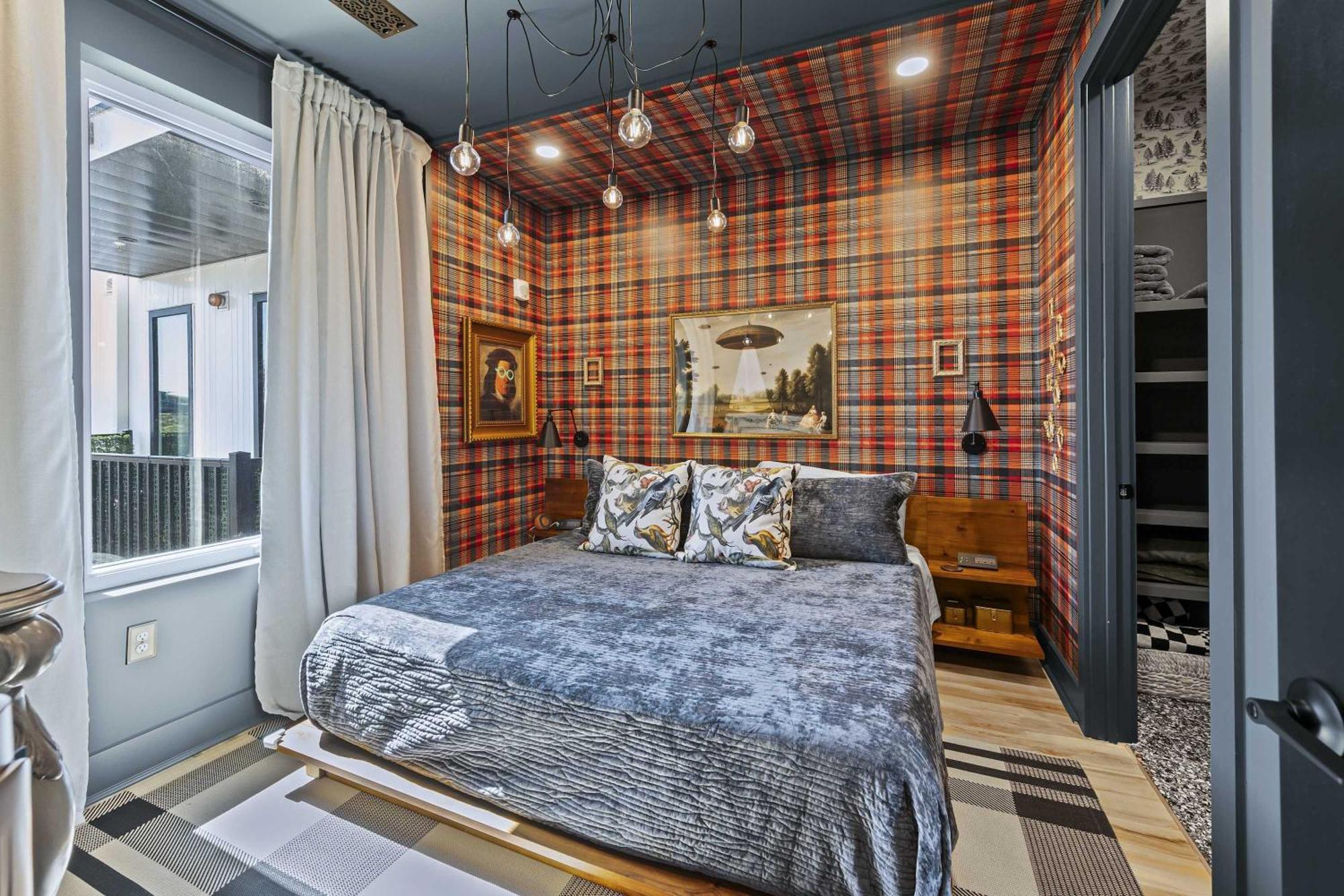 The Lounge Minutes From Downtown * Nashville
