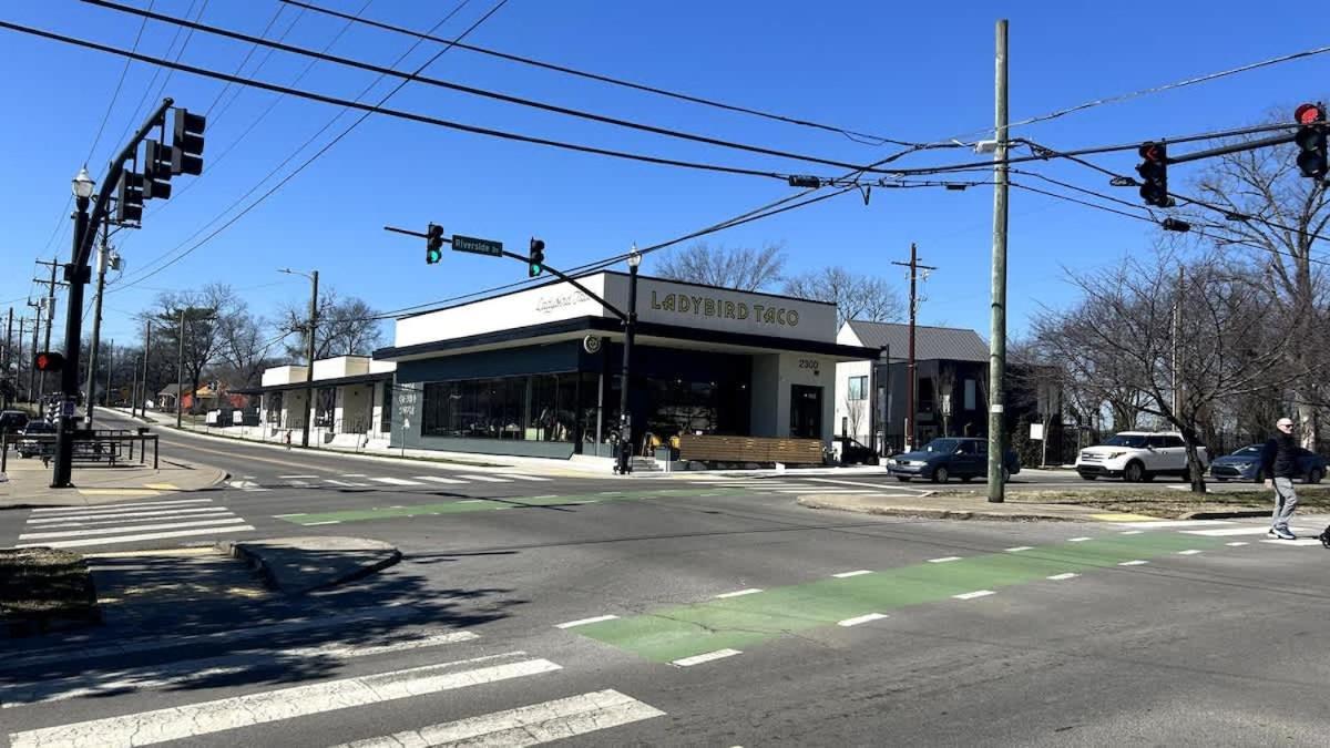 Riverside Retreat Near 5 Points * Nashville