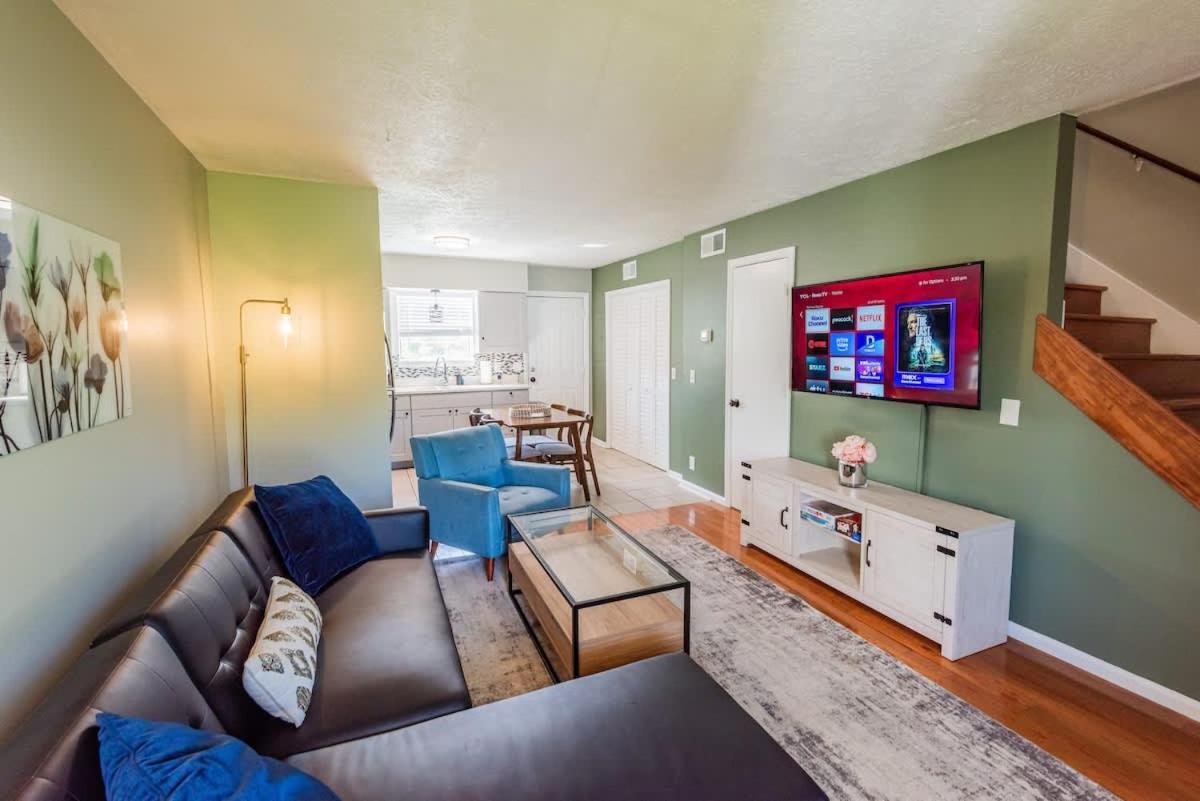 Riverside Retreat Near 5 Points Holiday home Nashville