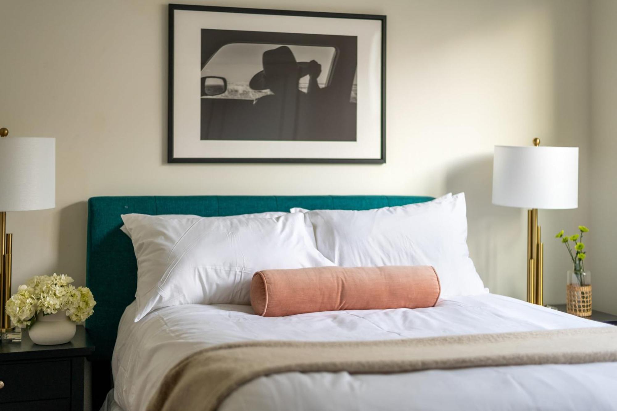 Hart Buyout 6 By Avantstay Two Town W Stunning Amenities Design *