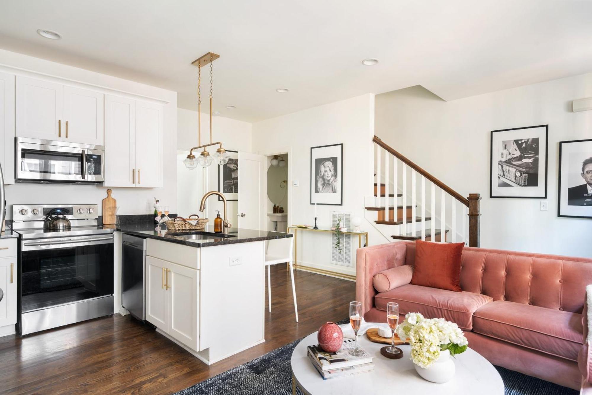 Hart Buyout 6 By Avantstay Two Town W Stunning Amenities Design *