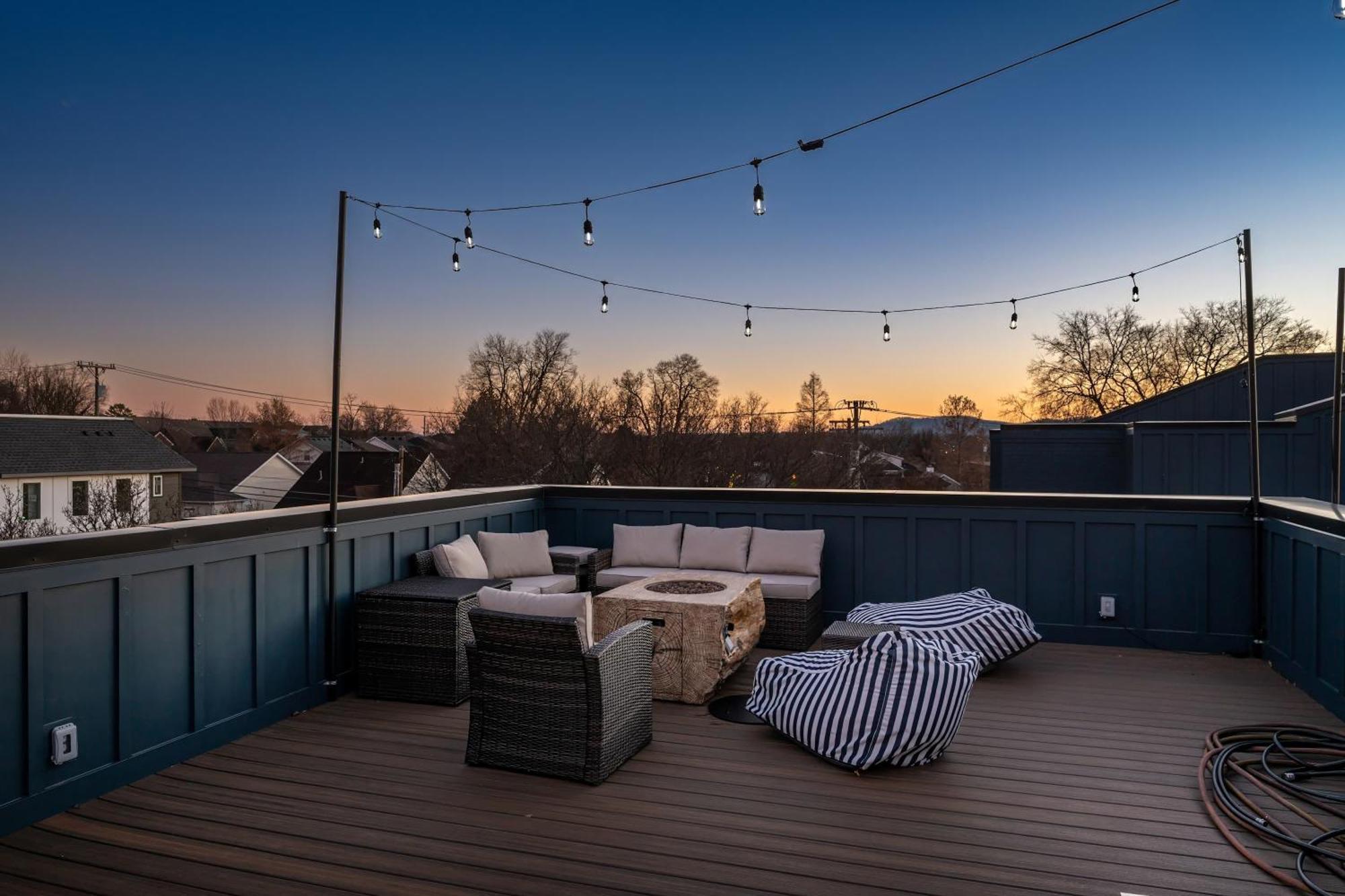 Rooftop Deck Hot Tub Game Downtown * Nashville