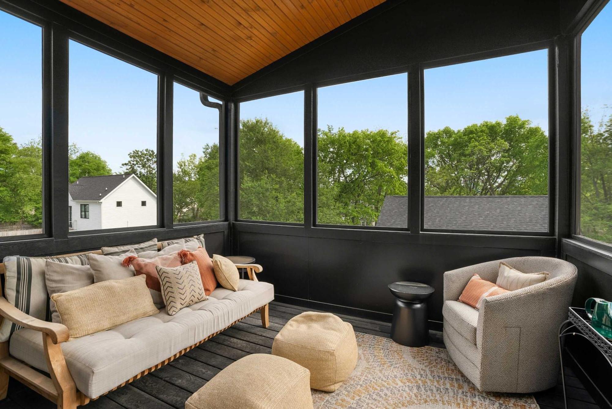 Sophisticated Sanctuary Hot Tub Outdoor Haven Nashville