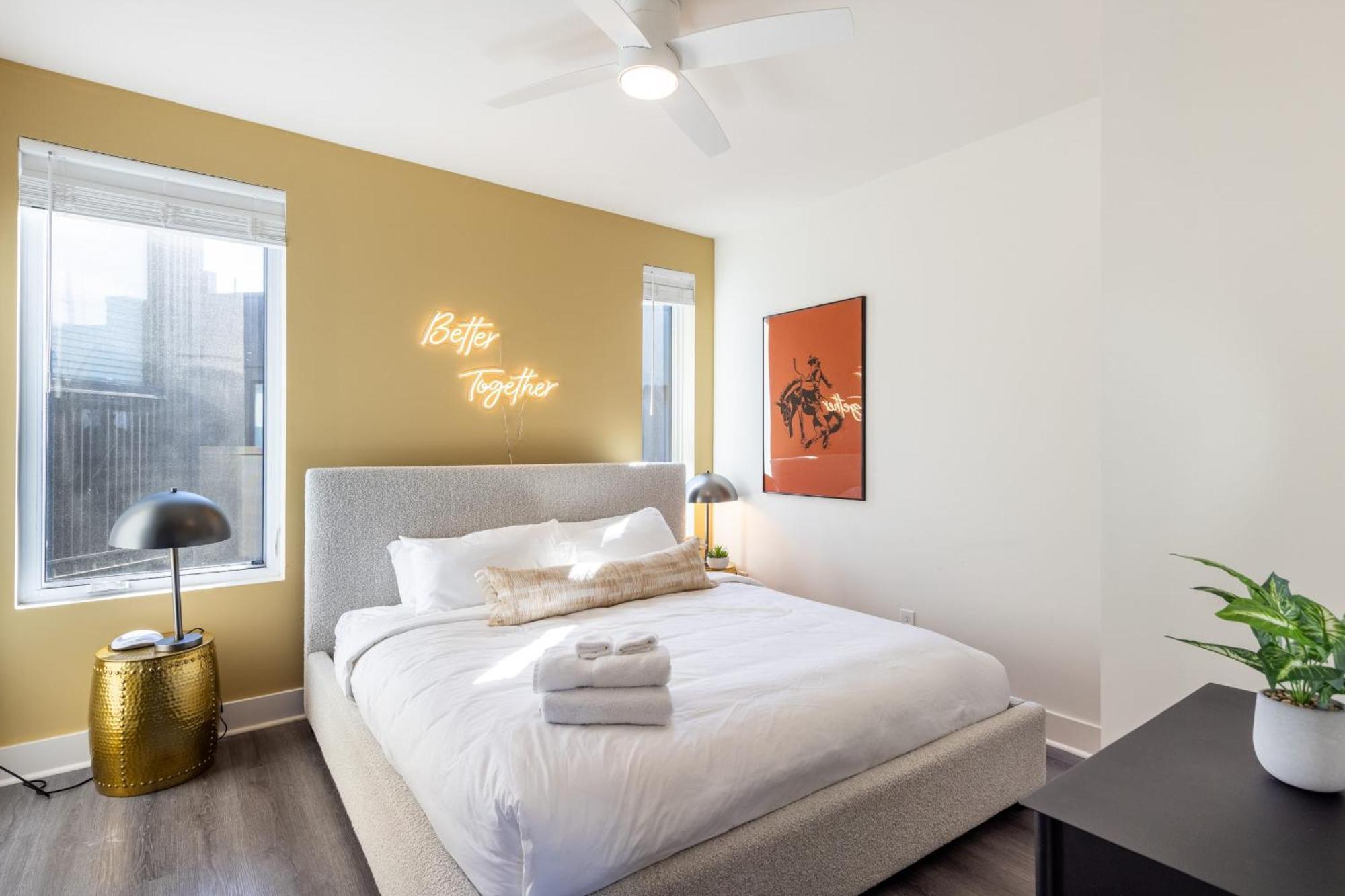 36 Guests On Music Row Bachelorette Glam 5 Minutes To Downtown * Nashville