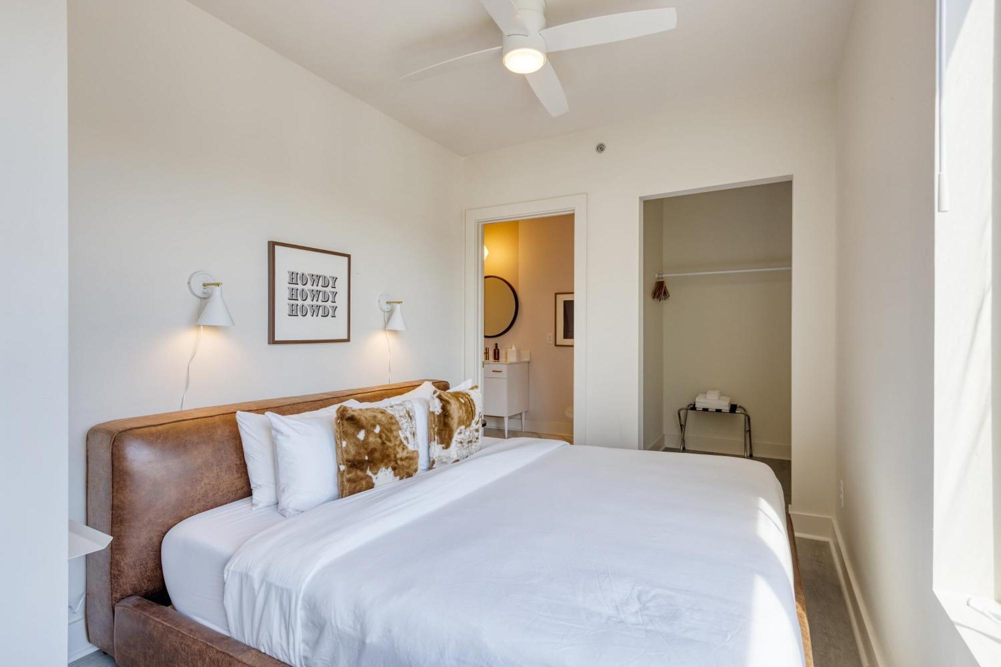 36 Guests On Music Row Bachelorette Glam 5 Minutes To Downtown Holiday home Nashville