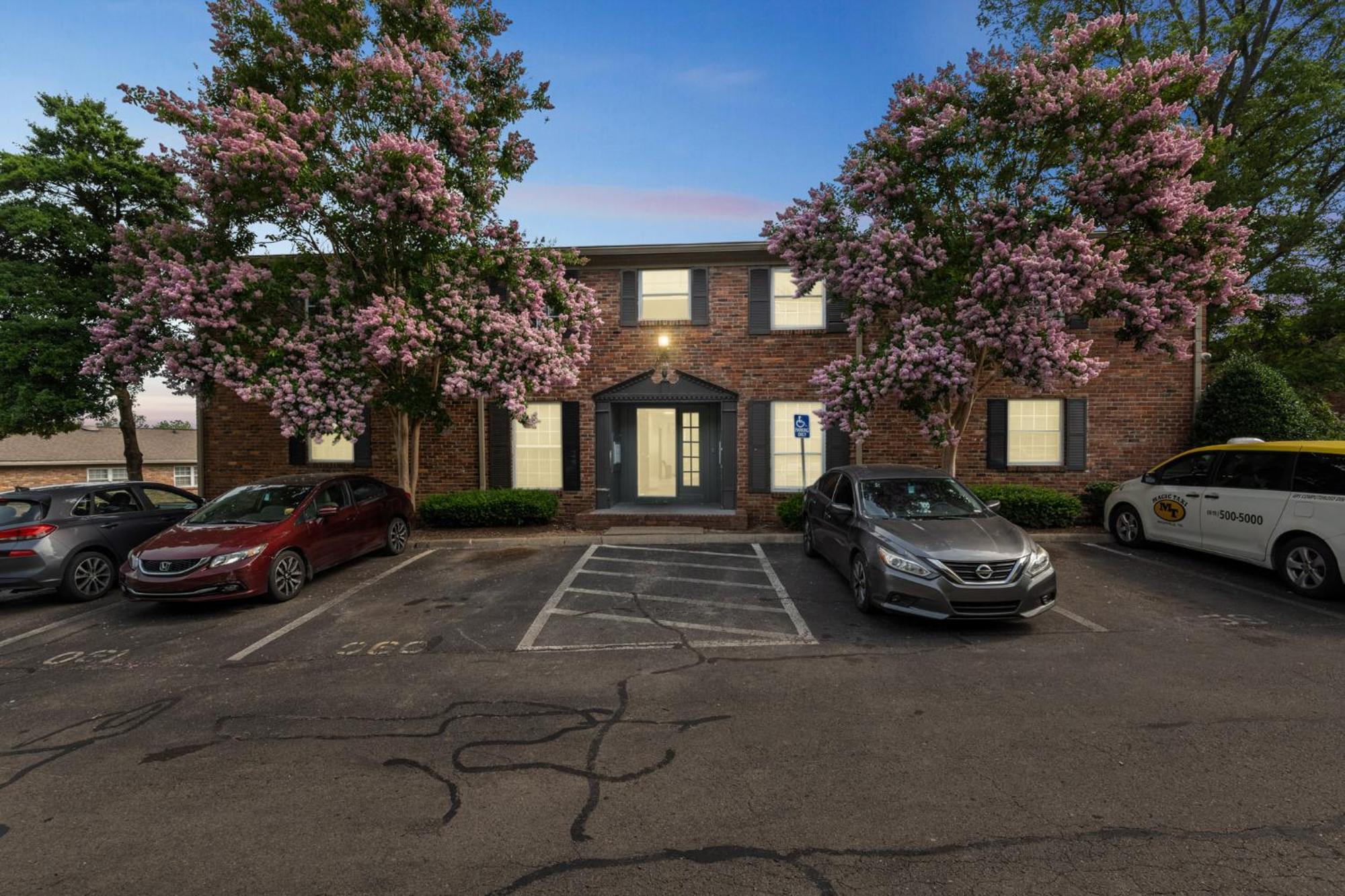 Apartment Jamestown B4 I Comfy 2 Bed 1 Bath Nashville
