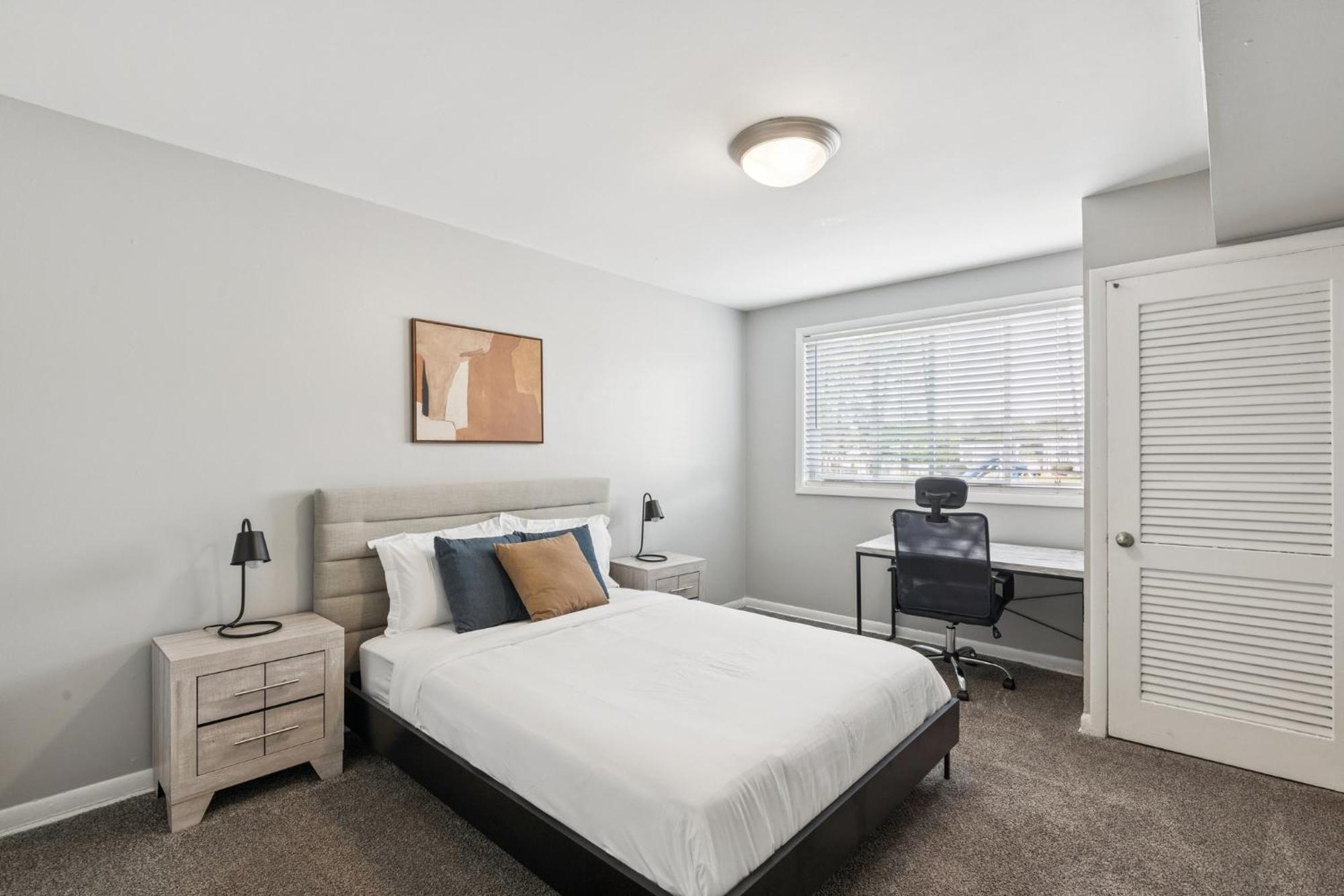 Avery A4 I Spacious 1 Bed 1 Bath * Nashville
