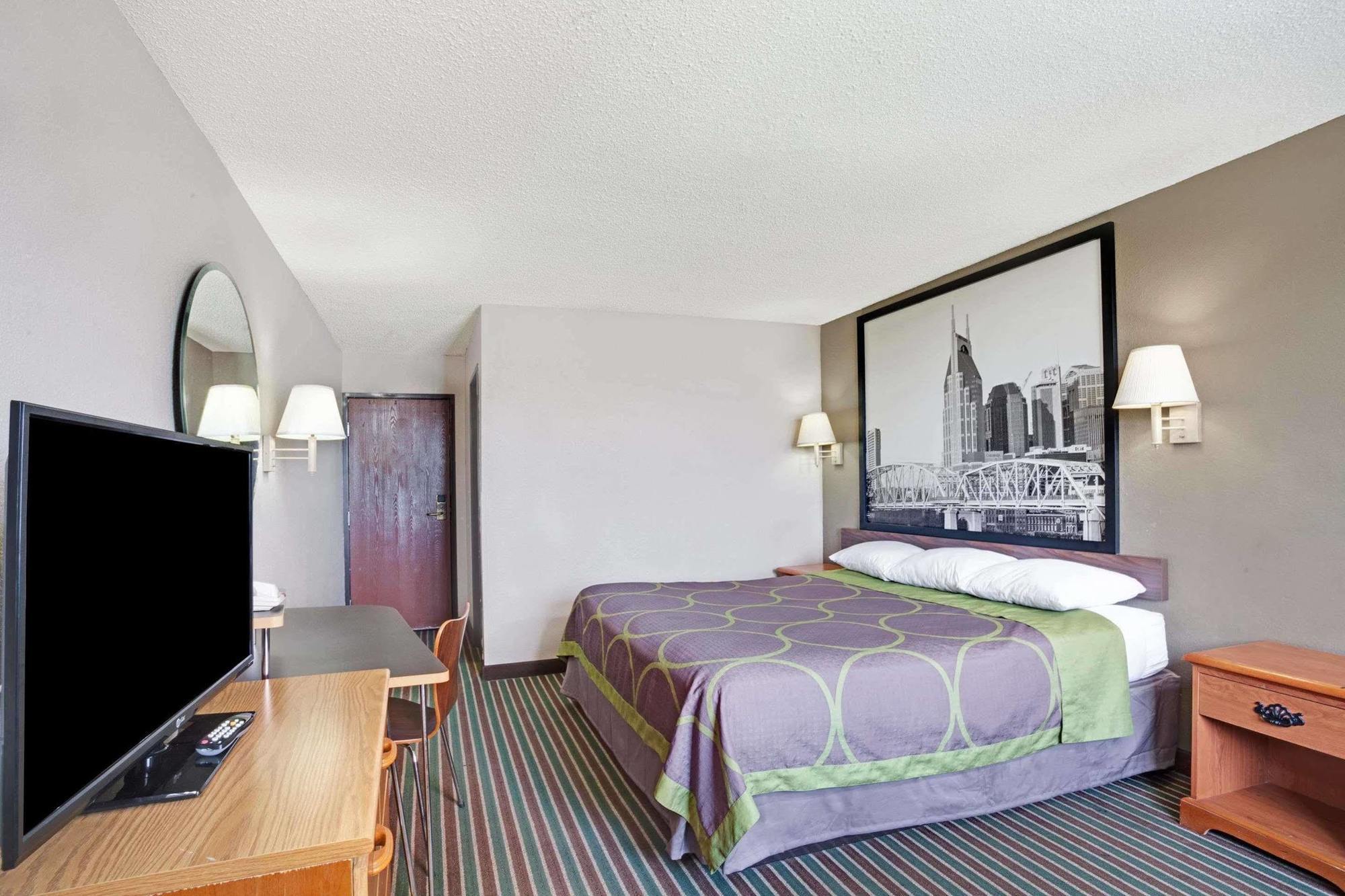 Super 8 By Wyndham Nashville/ Dntn/ Opryland Area Hotel Nashville