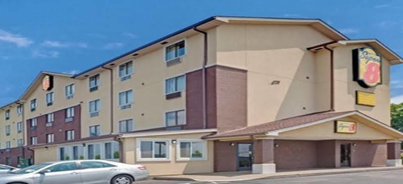 Hotel Super 8 By Wyndham Nashville/ Dntn/ Opryland Area