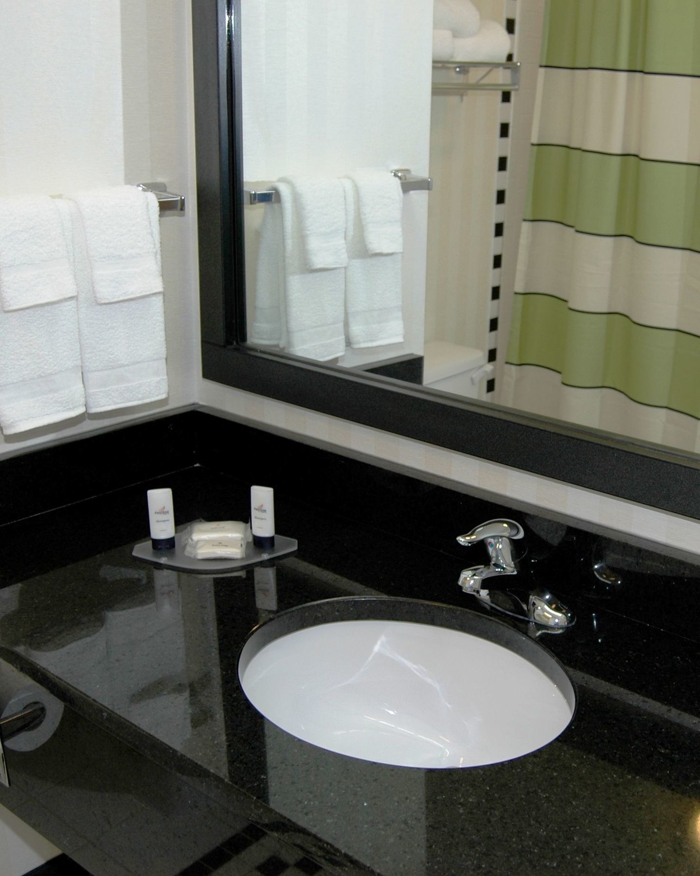 Hotel Fairfield & By Marriott At Opryland 3*