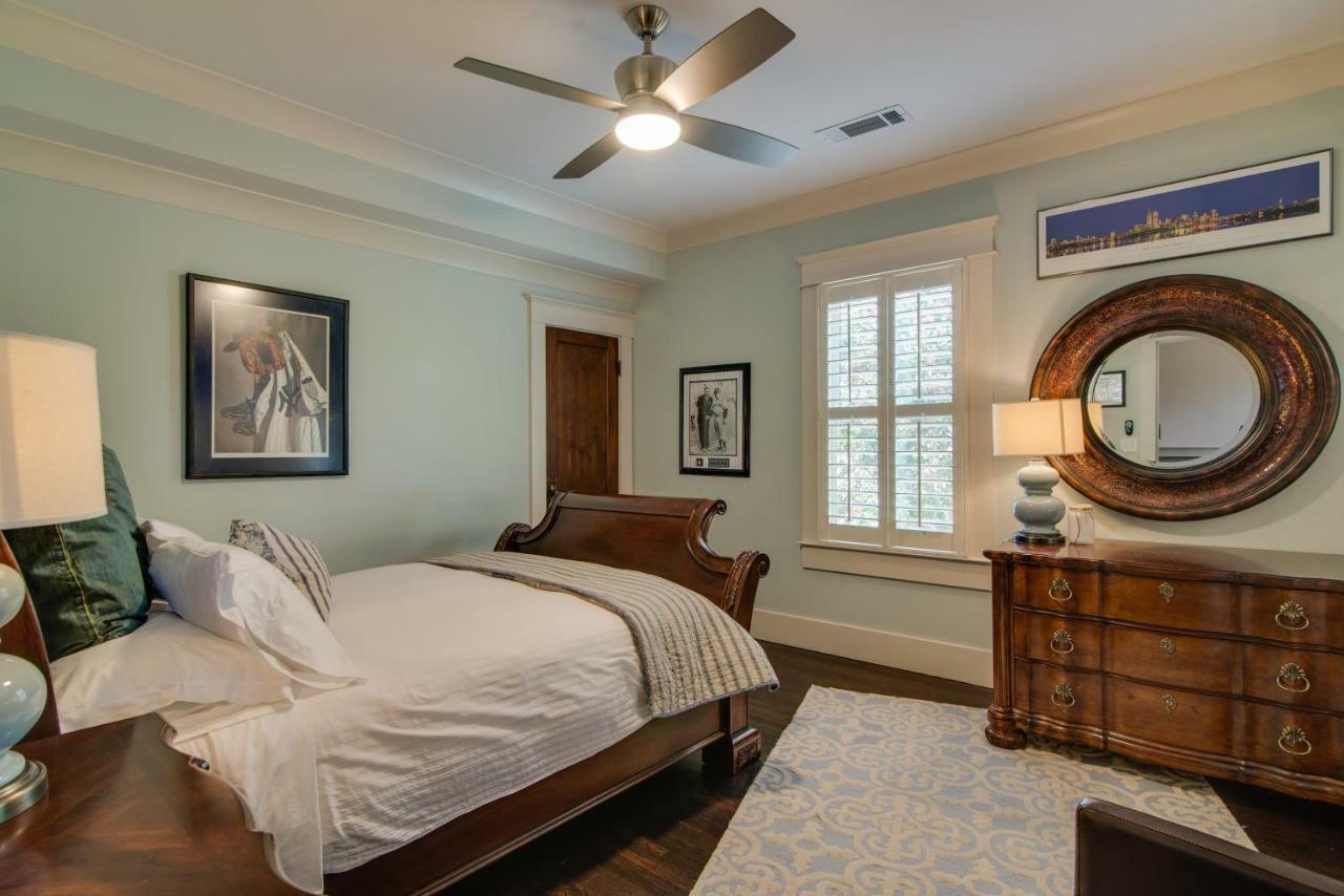 Bed & Breakfast Caroline House Historic 4*