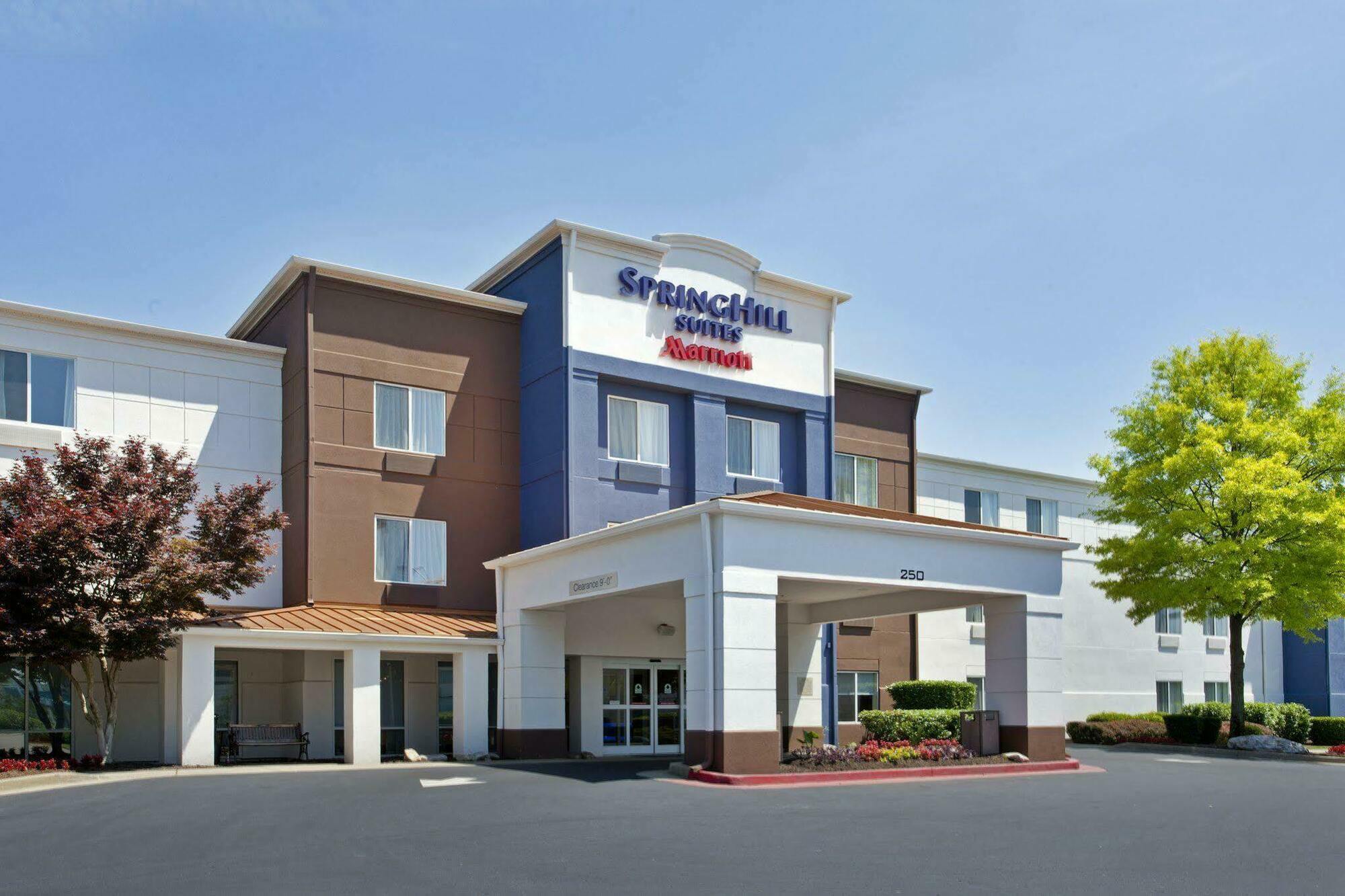 Springhill Metrocenter Hotel