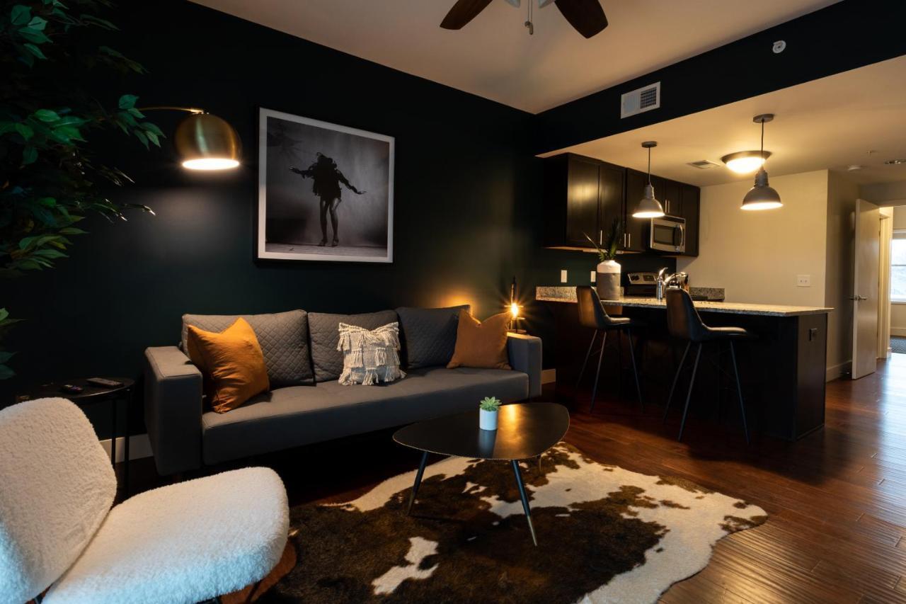 Oliver 12 South Aparthotel 3*