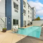 Best Western Plus Nashville Airport Hotel - Bna