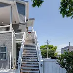 The Centennial Charmer- 8 Min From Broadway