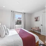 Vibrant Multi Condo Building That Sleeps 48 With 7 Units