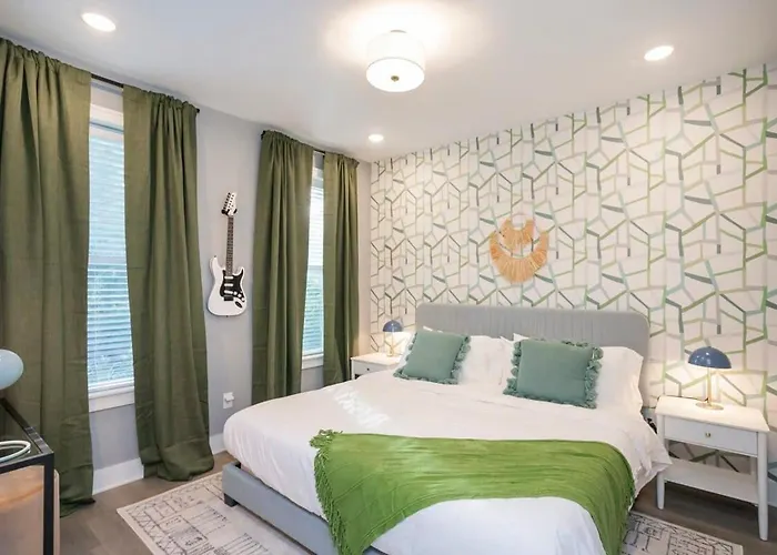 3 King Beds In Hip East Nash Home 1 Mile To Dwntn