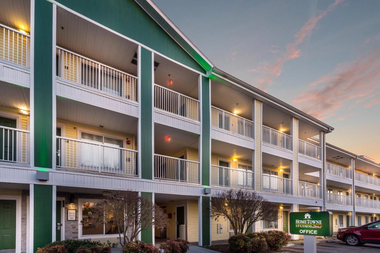 Hometowne By Red Roof - Airport/briley Pkwy 2* Nashville