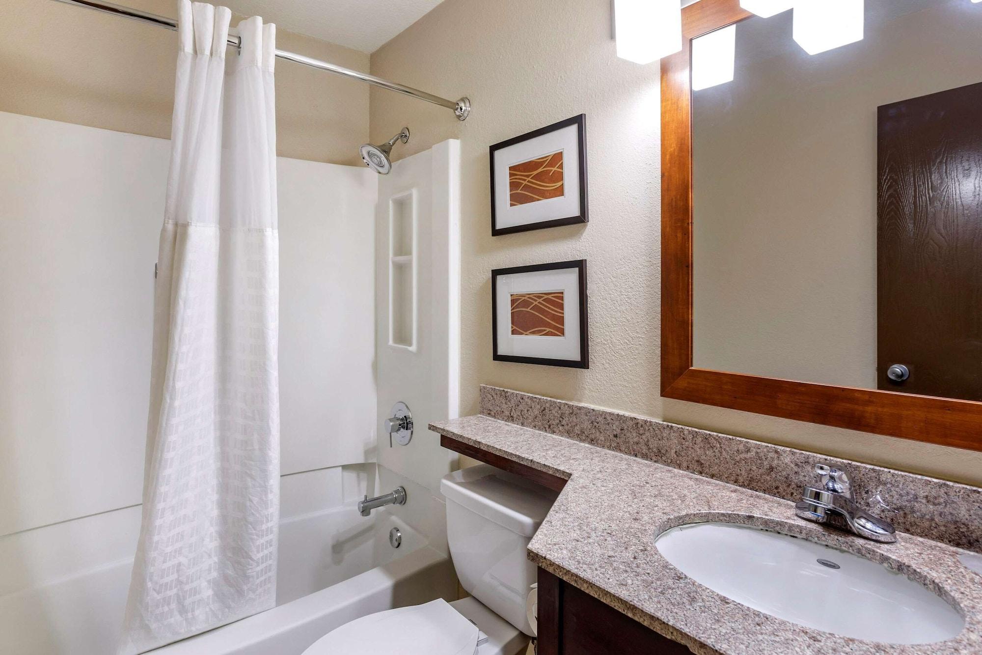 Comfort West Inn 2*