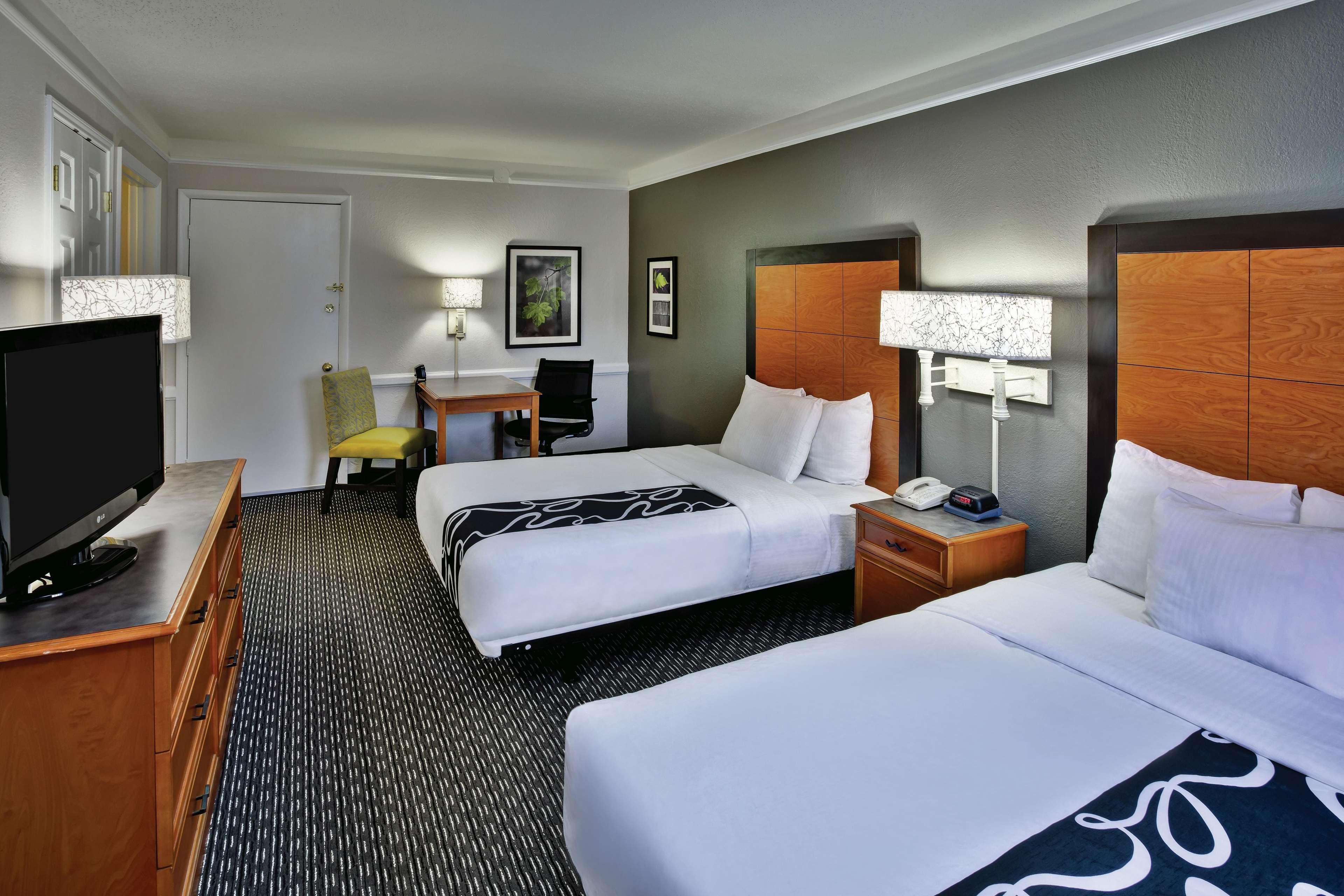 La Quinta By Wyndham South Hotel