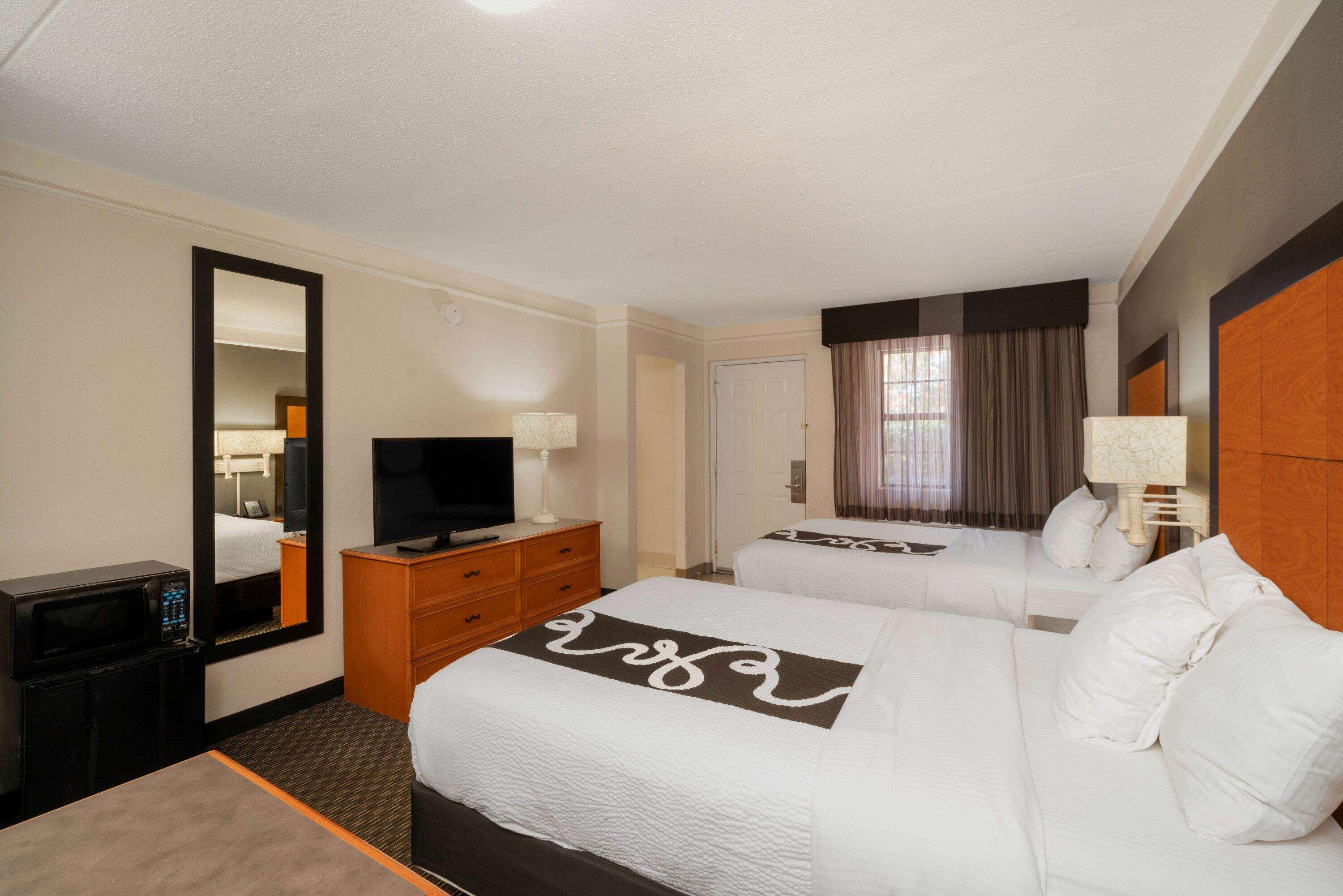 La Quinta By Wyndham South Hotel