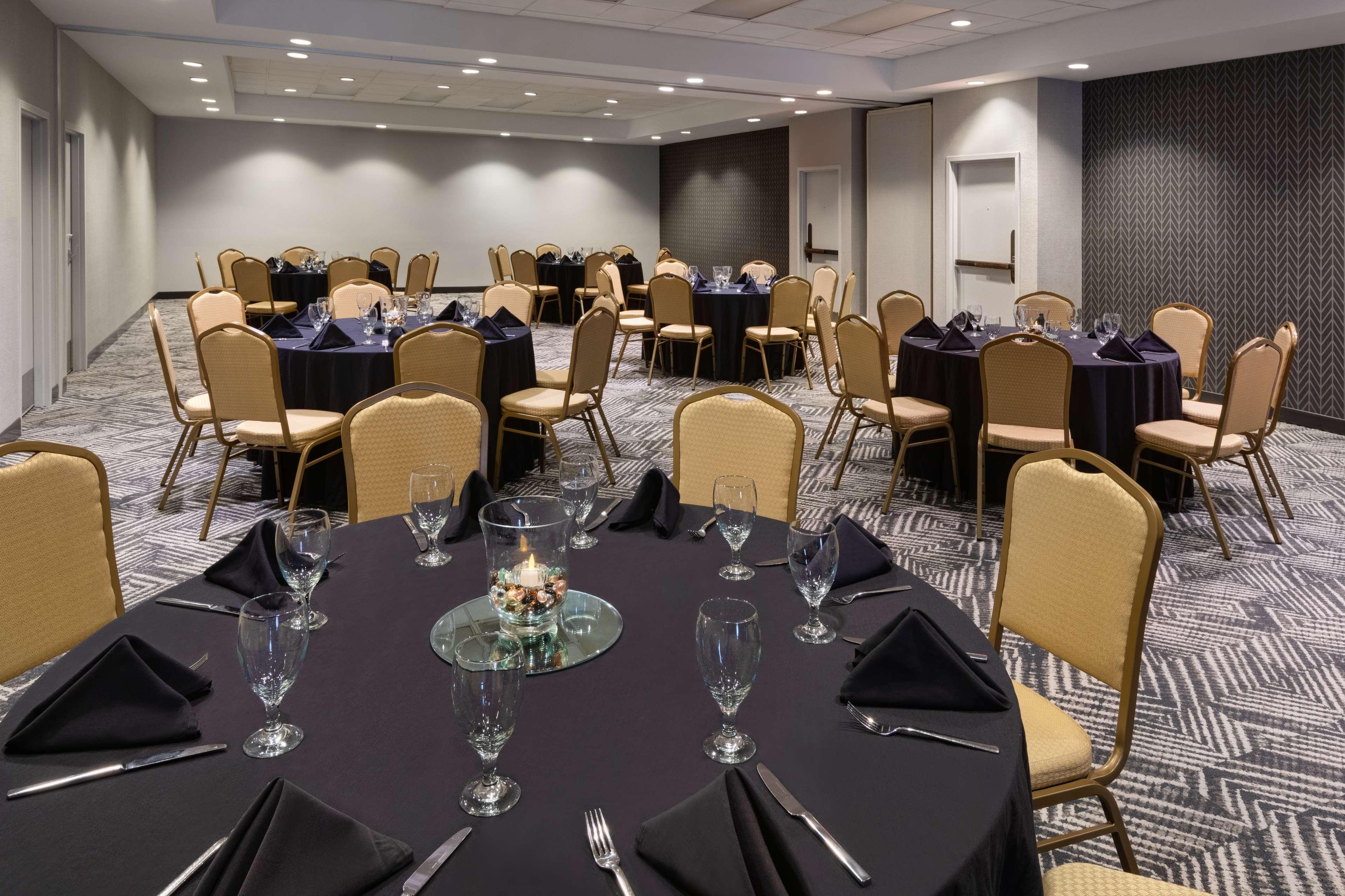 Radisson Airport Hotel Nashville