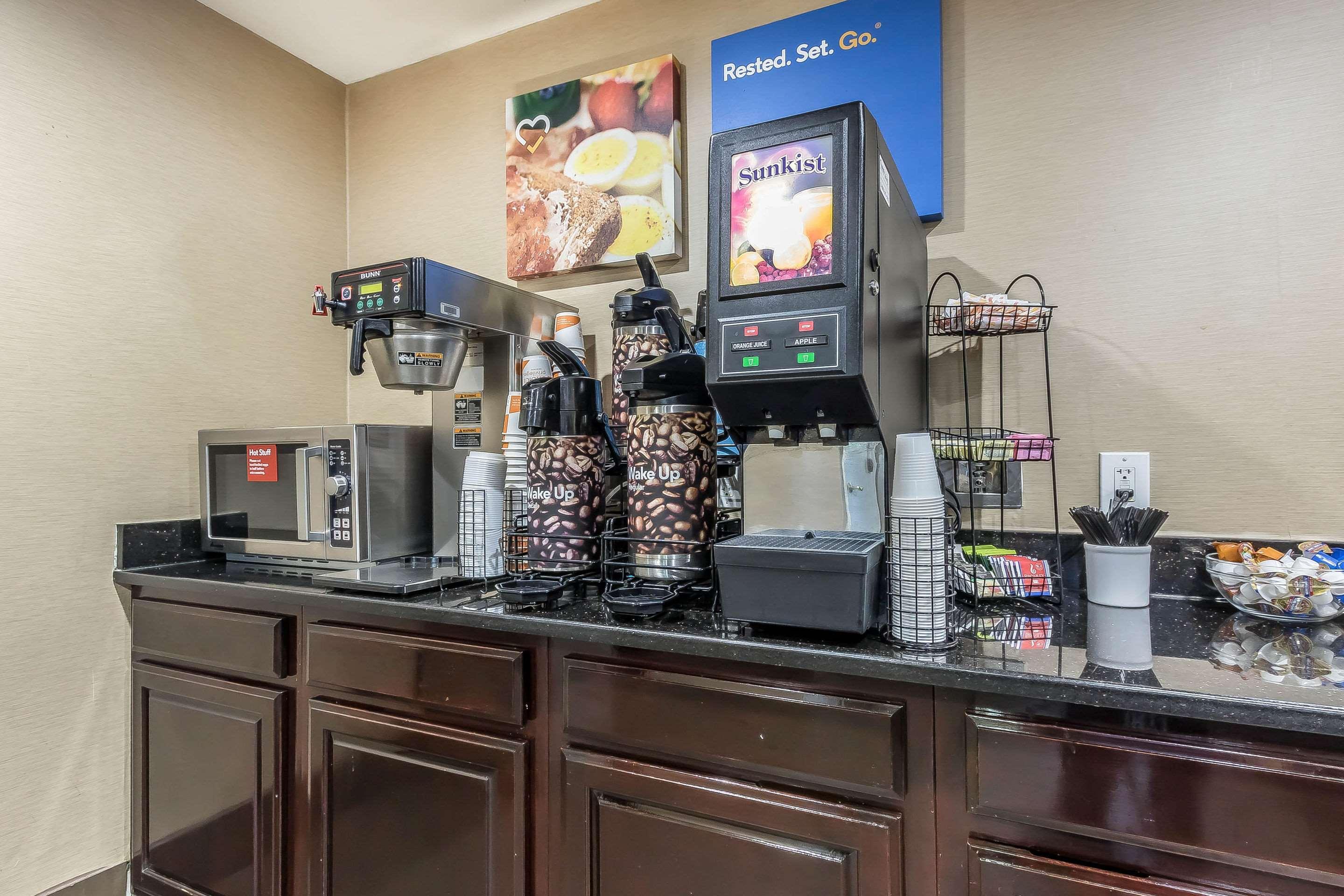 Comfort West Inn