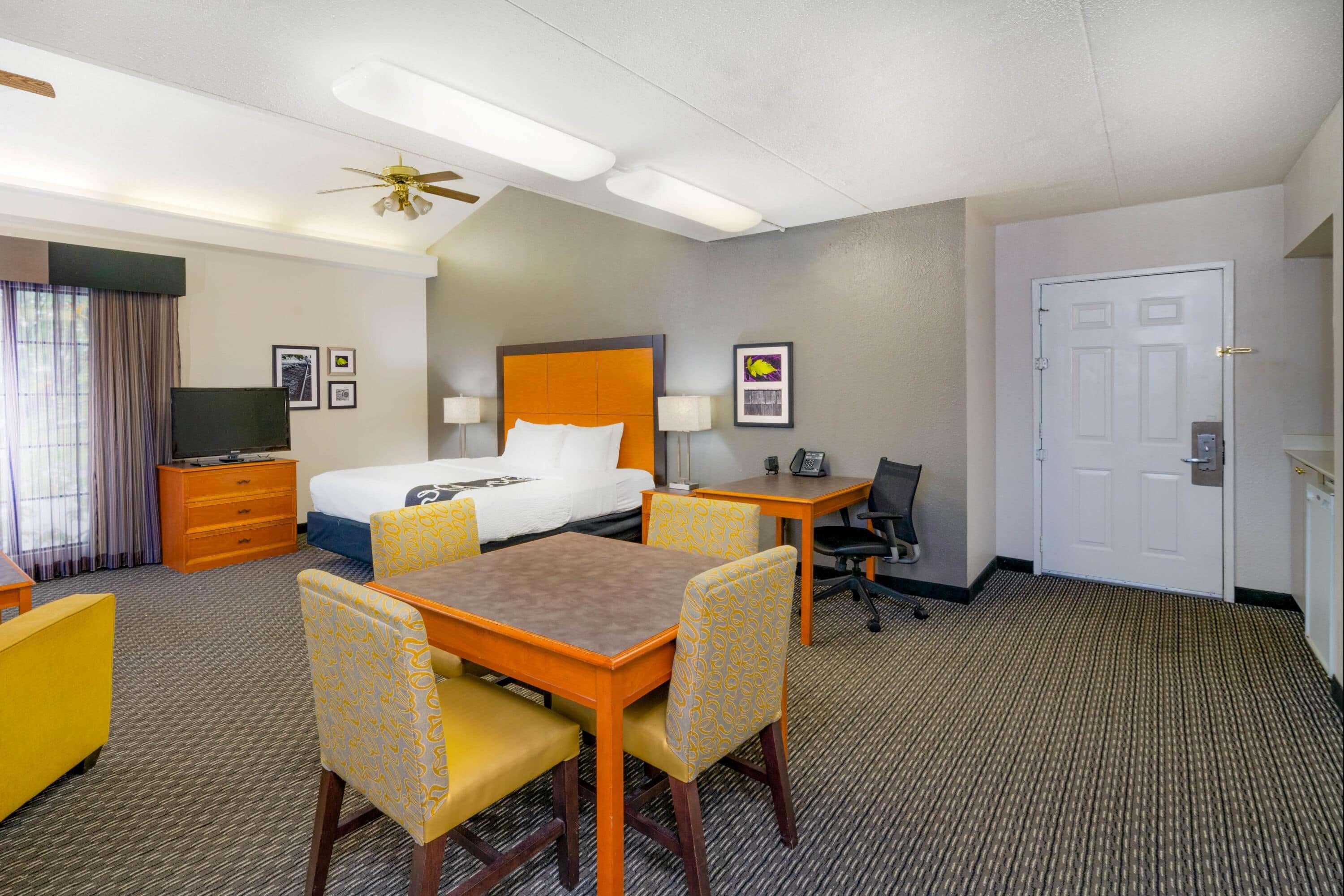 La Quinta By Wyndham South