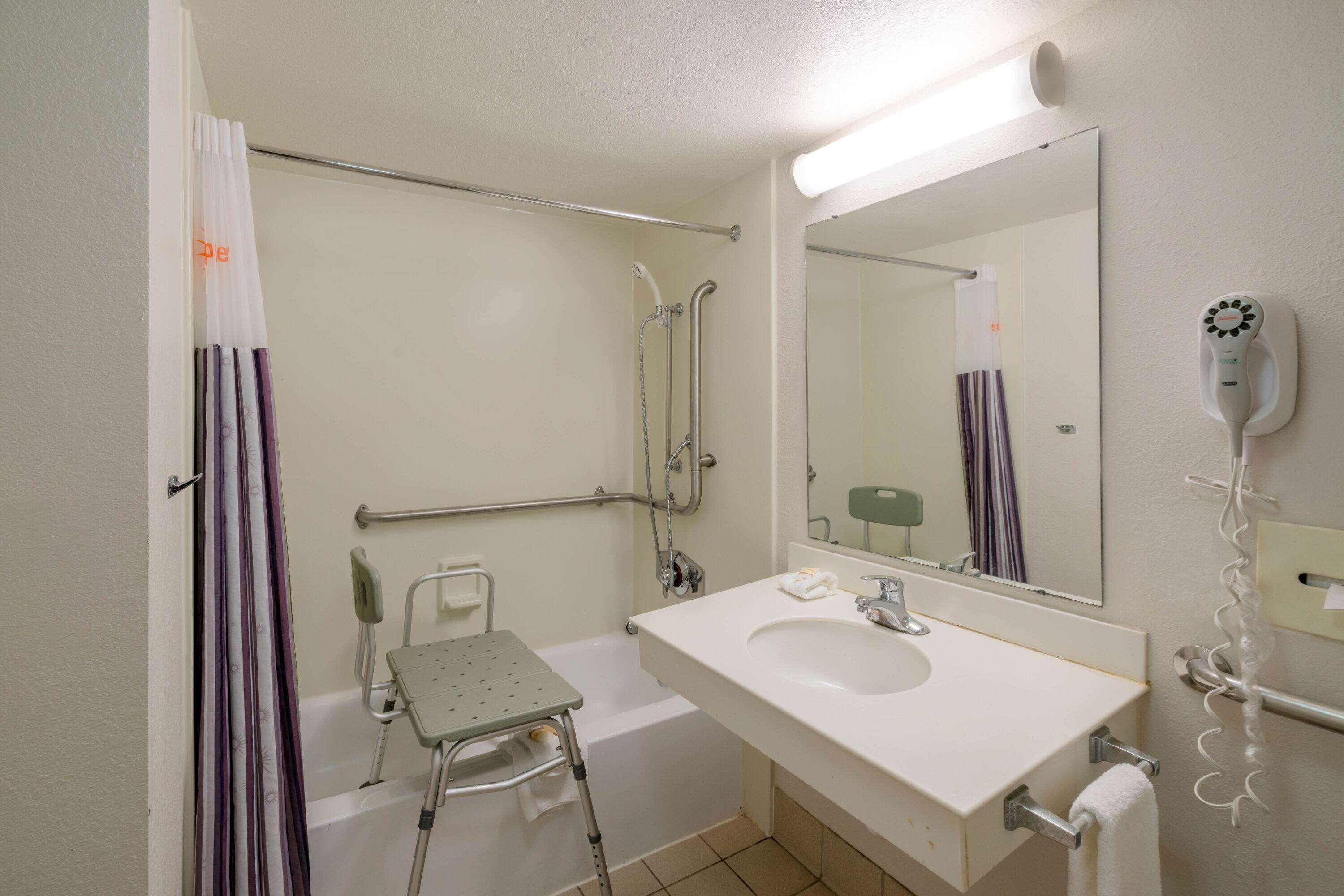Hotel La Quinta By Wyndham South 2*