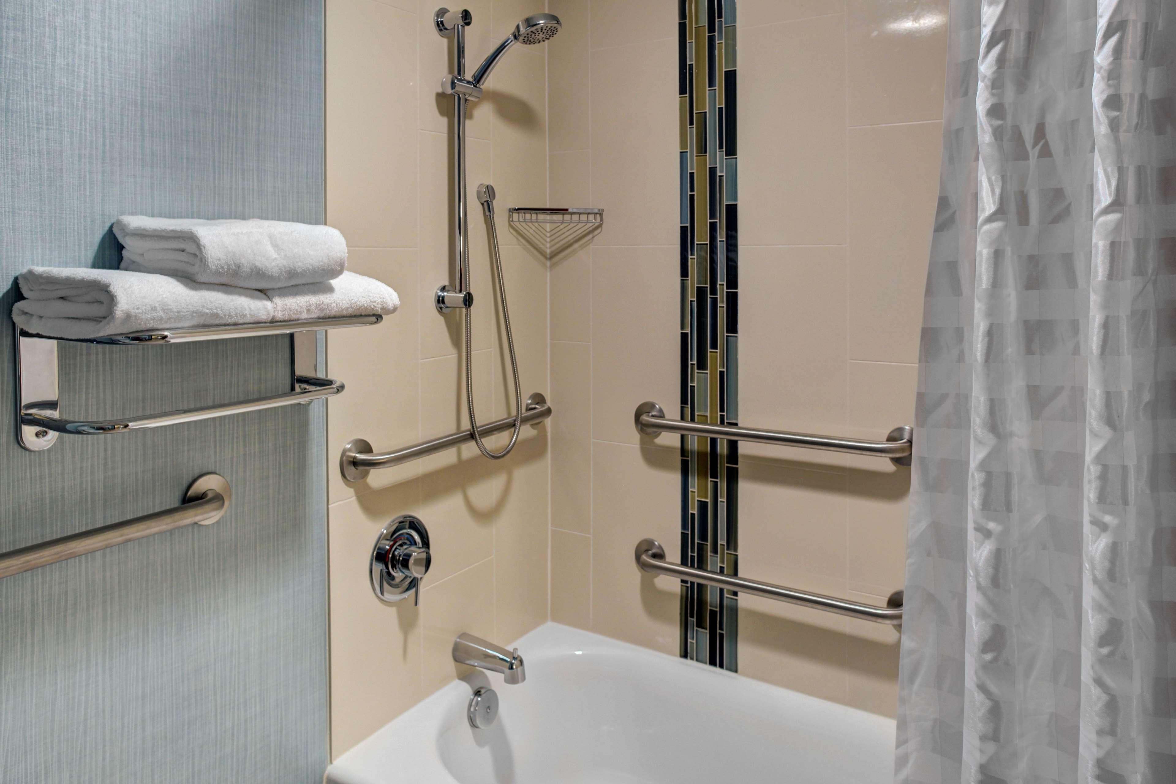 Hyatt Place Opryland Nashville