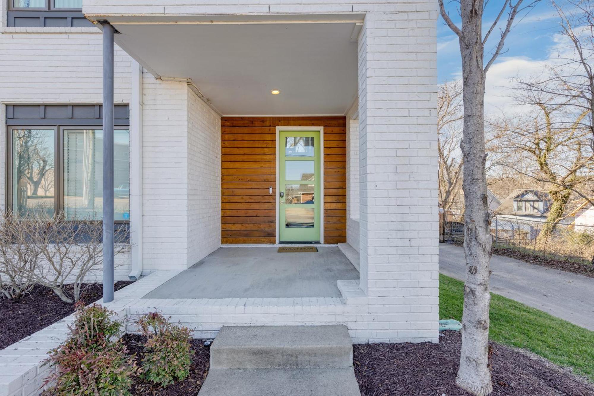 Doralee By Avantstay Rooftop Mins From Downtown Dolly Parton Theme Holiday home