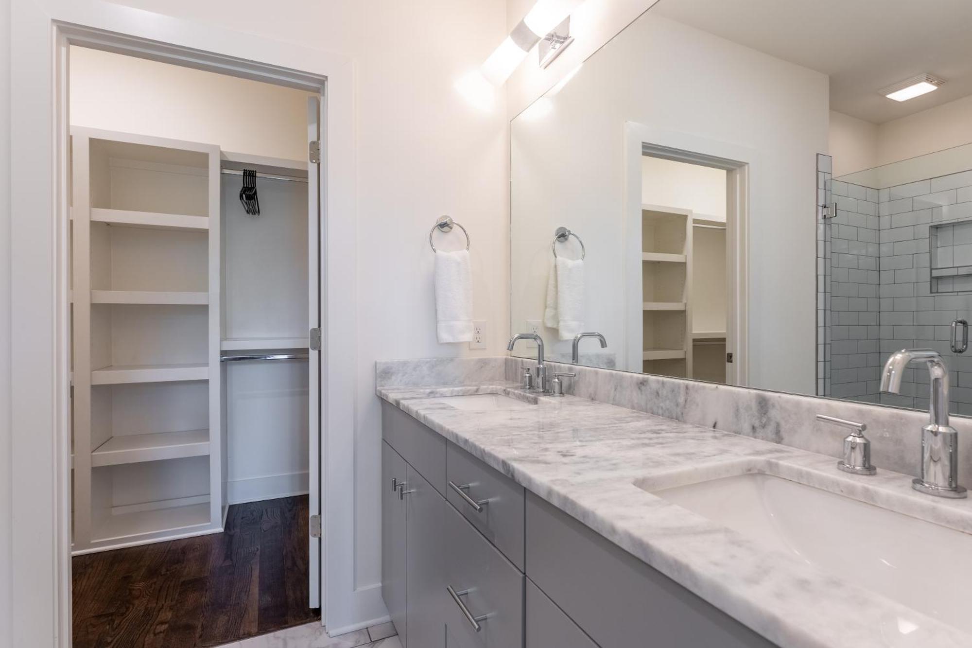 Is A Duplicate Listing * Nashville