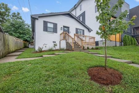 Apartment The Blue - 4 Beds And 7 Mins To Broadway! *