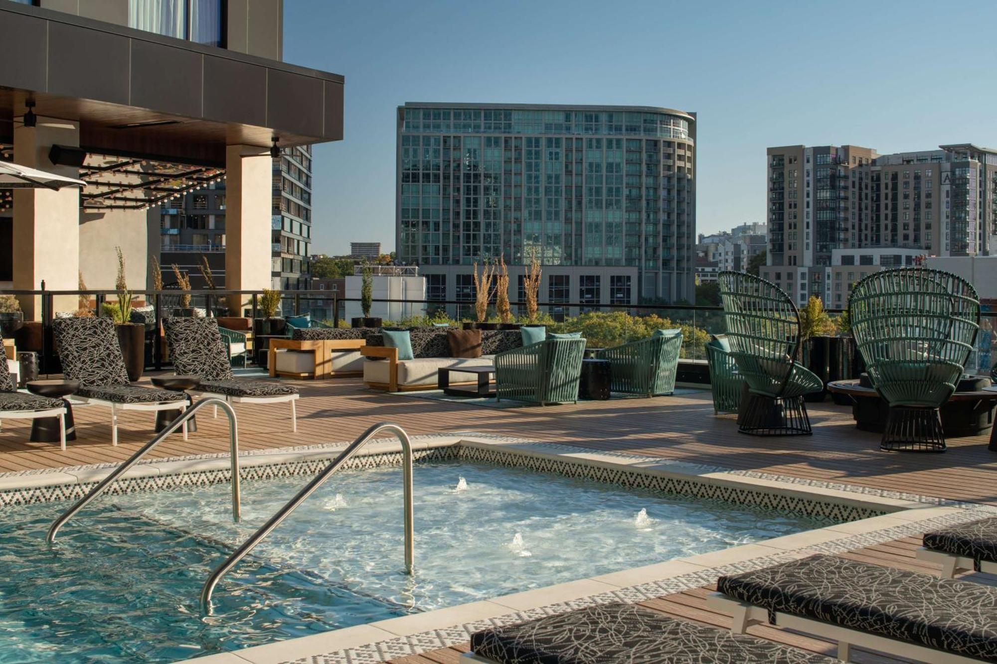 Fraye Nashville, Curio Collection By Hilton Hotel