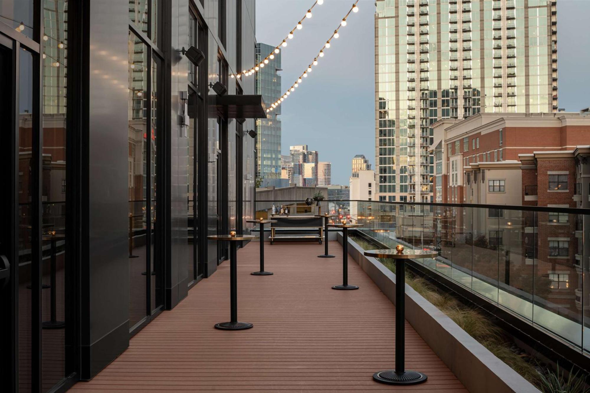 Hotel Fraye Nashville, Curio Collection By Hilton