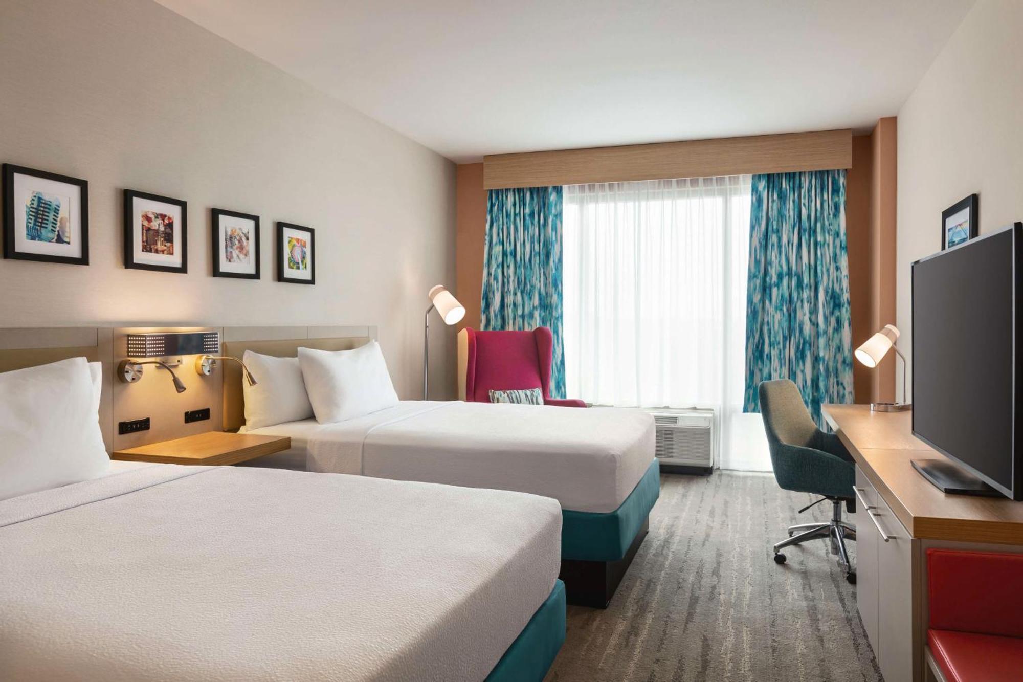 Hilton Garden West End Avenue 3*