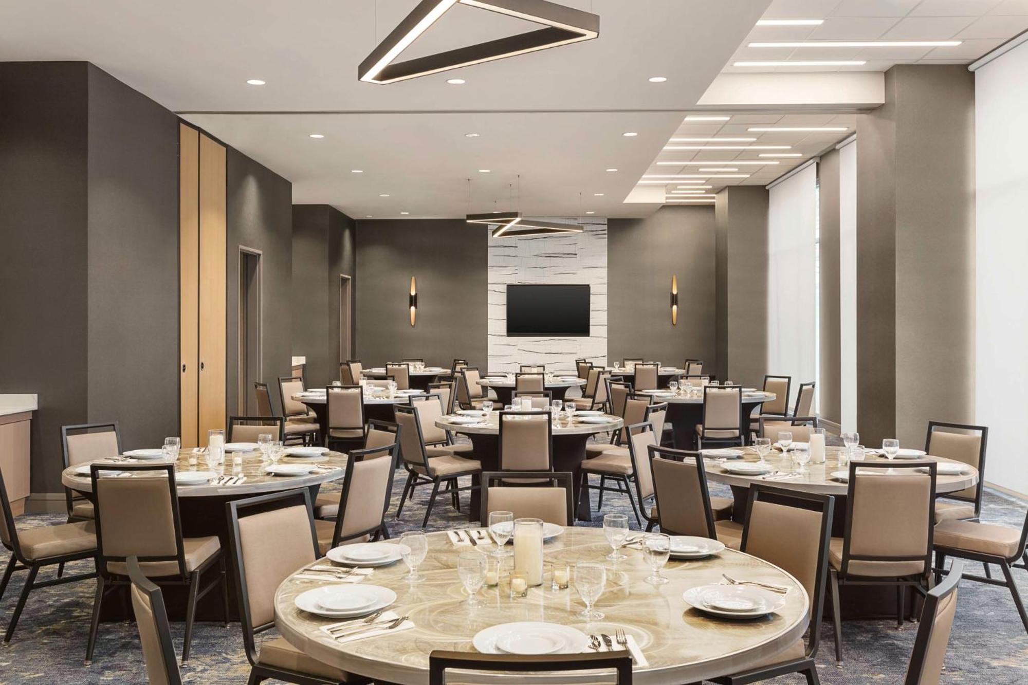 Hilton Garden West End Avenue Hotel Nashville