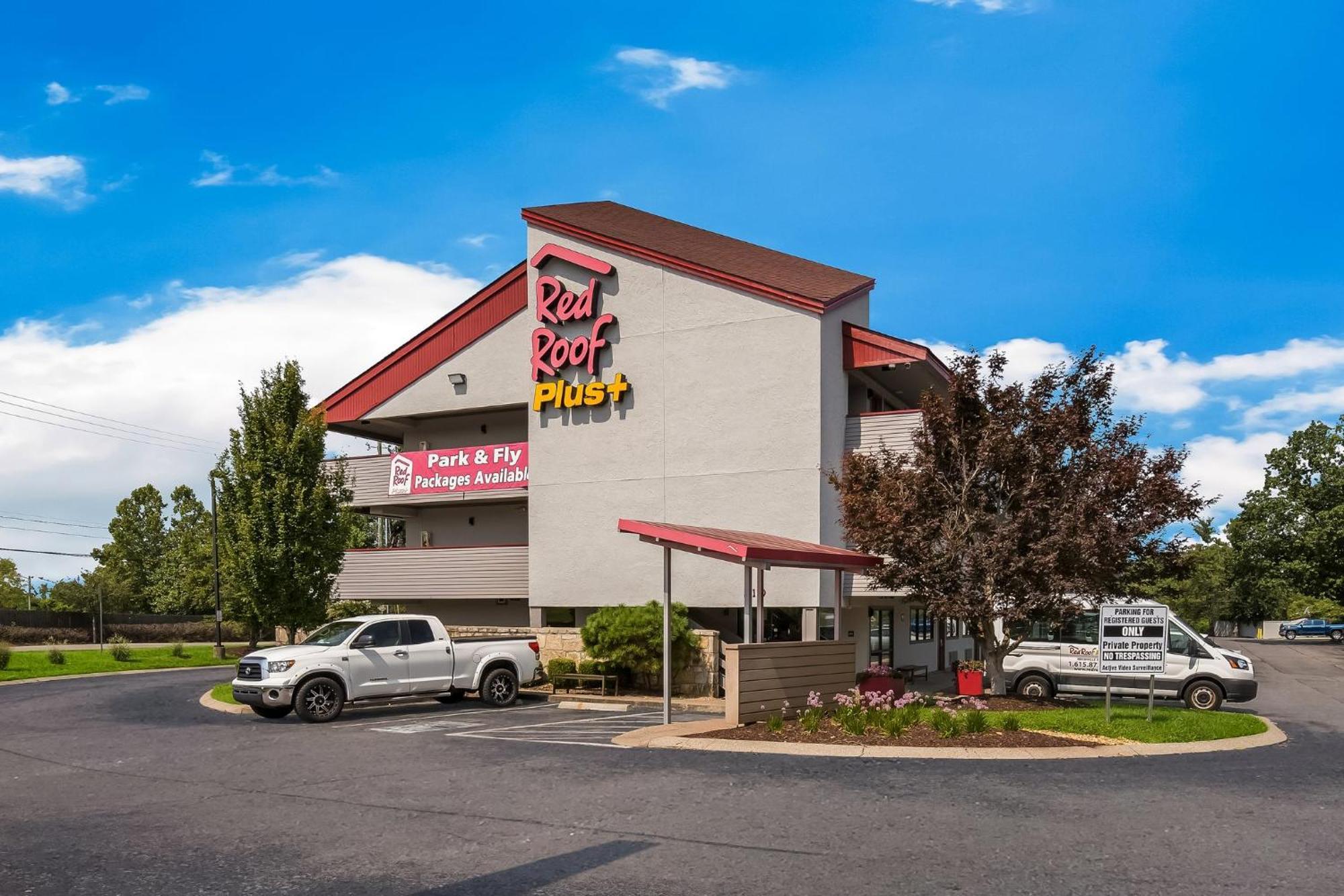 Red Roof Plus+ Airport 3* Nashville