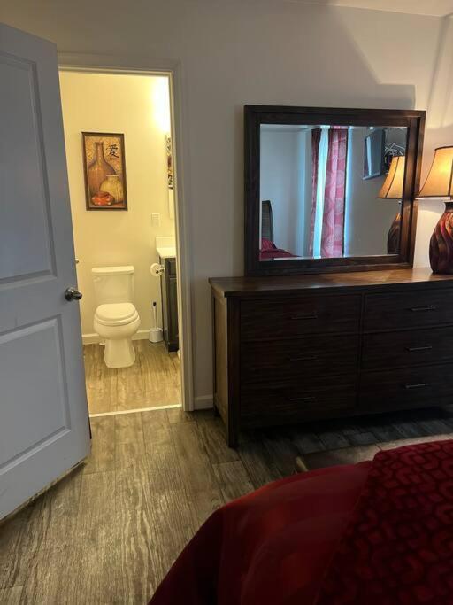 Cozy Nest: Where Blossoms Villa Nashville