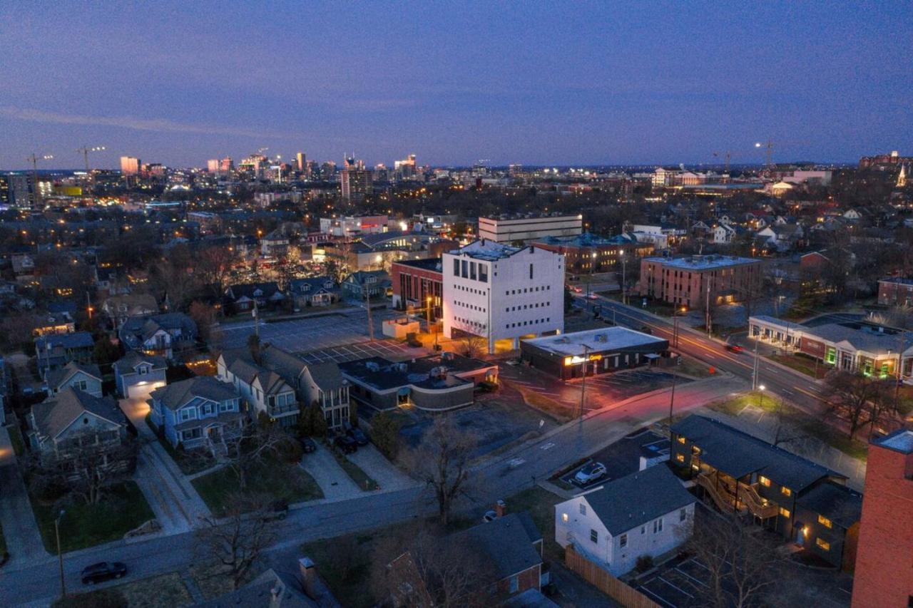 Stylish In Hillsboro Village 3 Beds And Parking Apartment Nashville