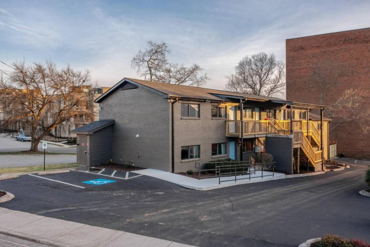 Stylish In Hillsboro Village 3 Beds And Parking *
