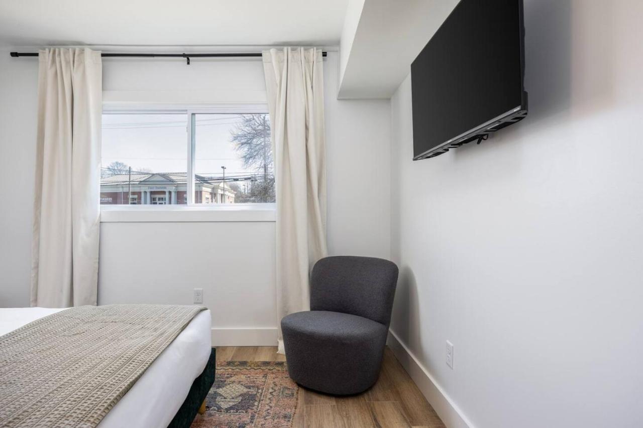 Apartment Stylish In Hillsboro Village 3 Beds And Parking