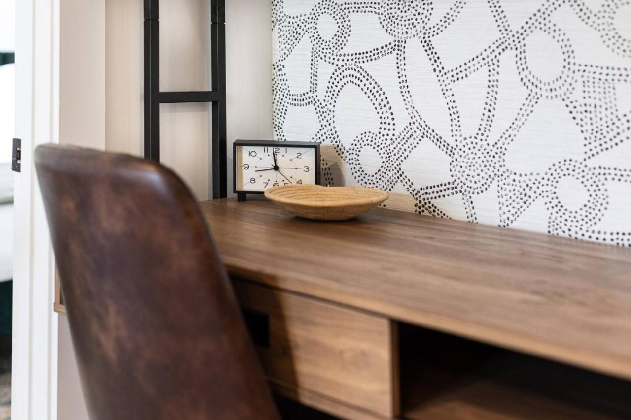 Apartment Stylish In Hillsboro Village 3 Beds And Parking Nashville