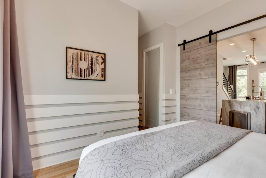 3bd -rooftop Escape- Steps From The Gulch Fun