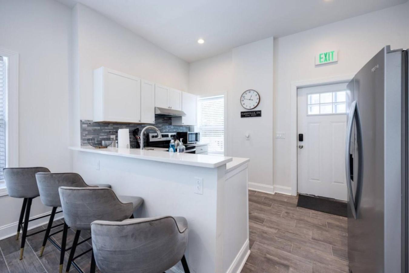 The Centennial Charmer- 8 Min From Broadway Holiday home Nashville