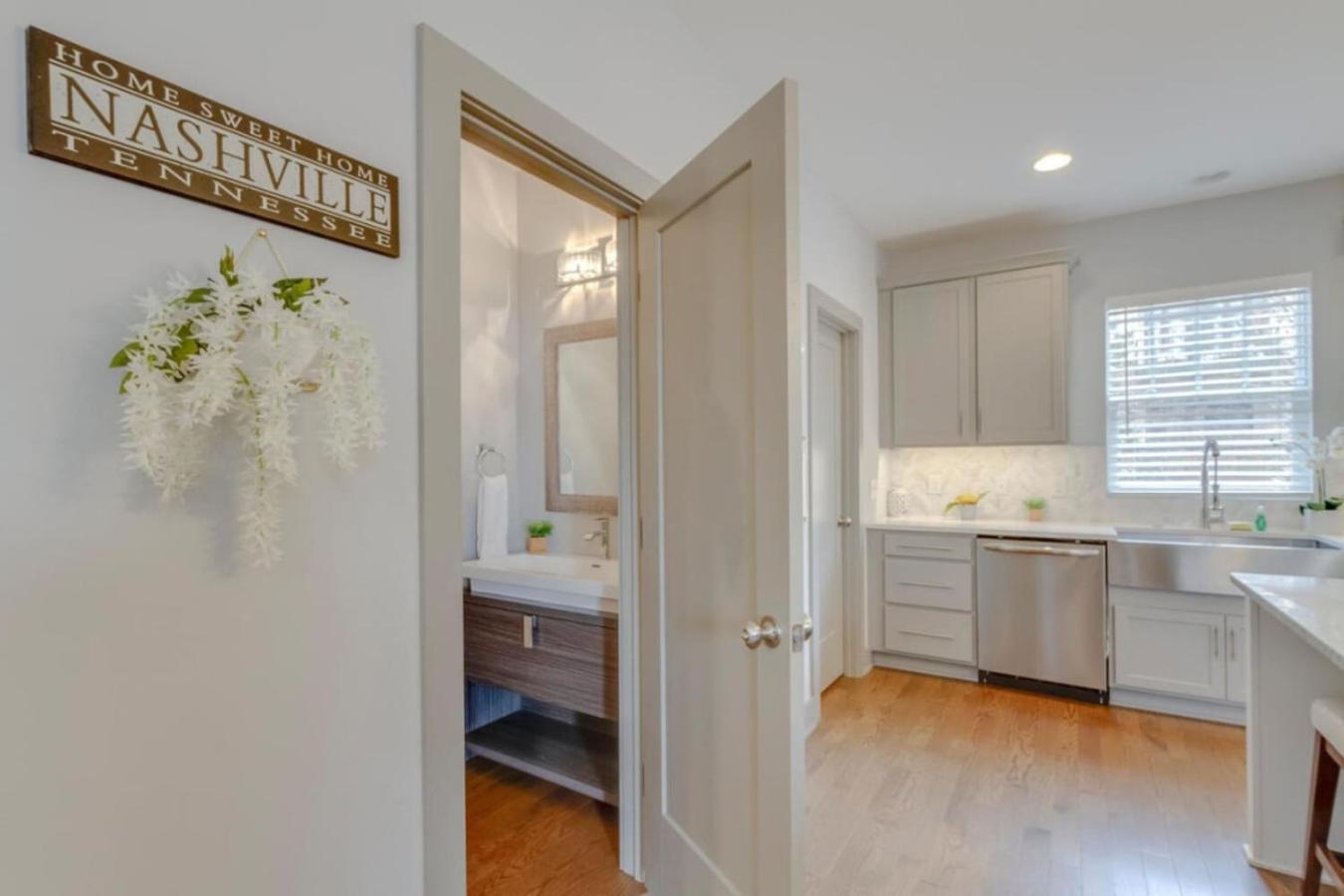 Modern Getaway Holiday home Nashville