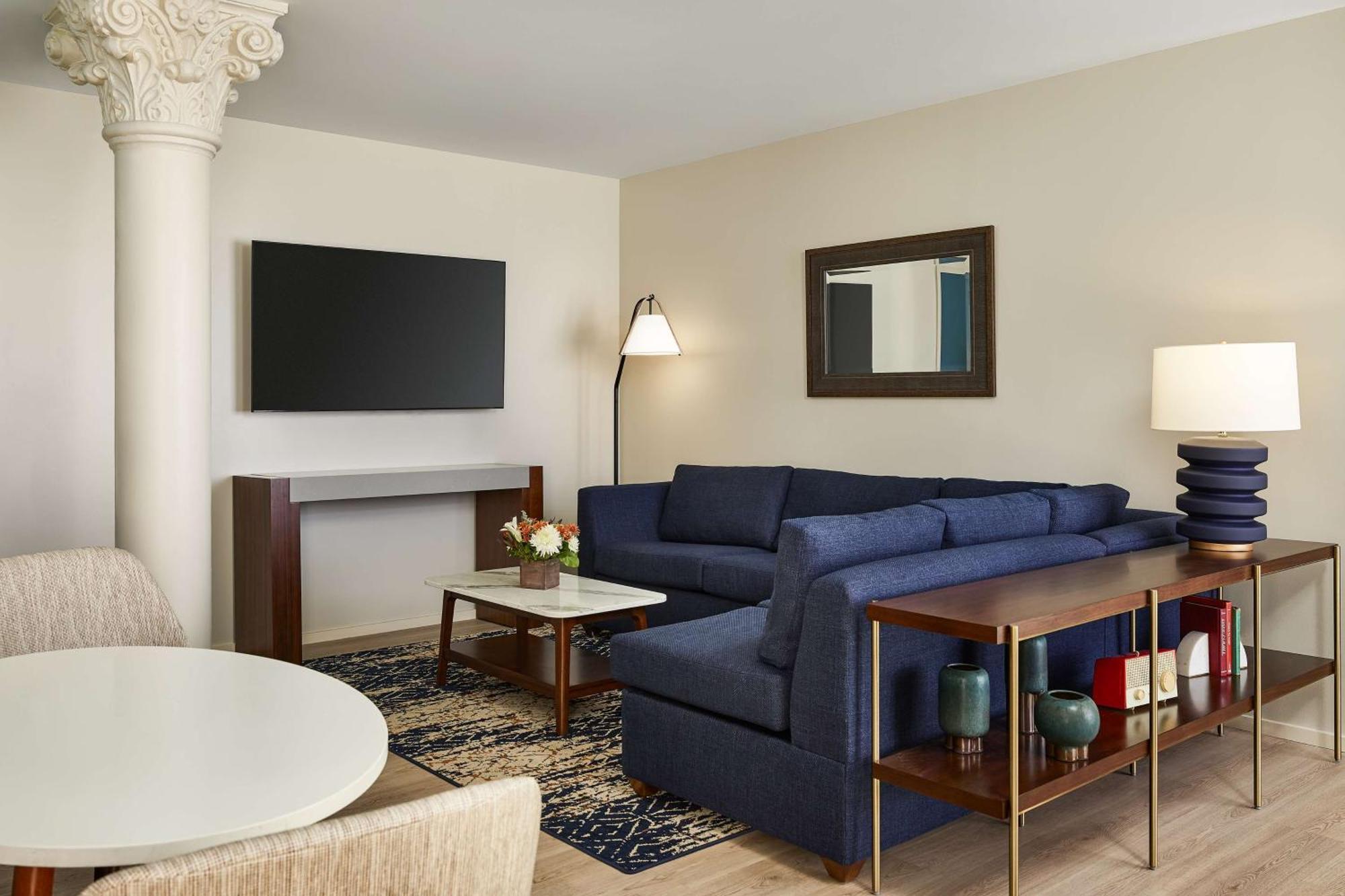 Hotel The Bankers Alley Nashville, Tapestry Collection By Hilton 4*